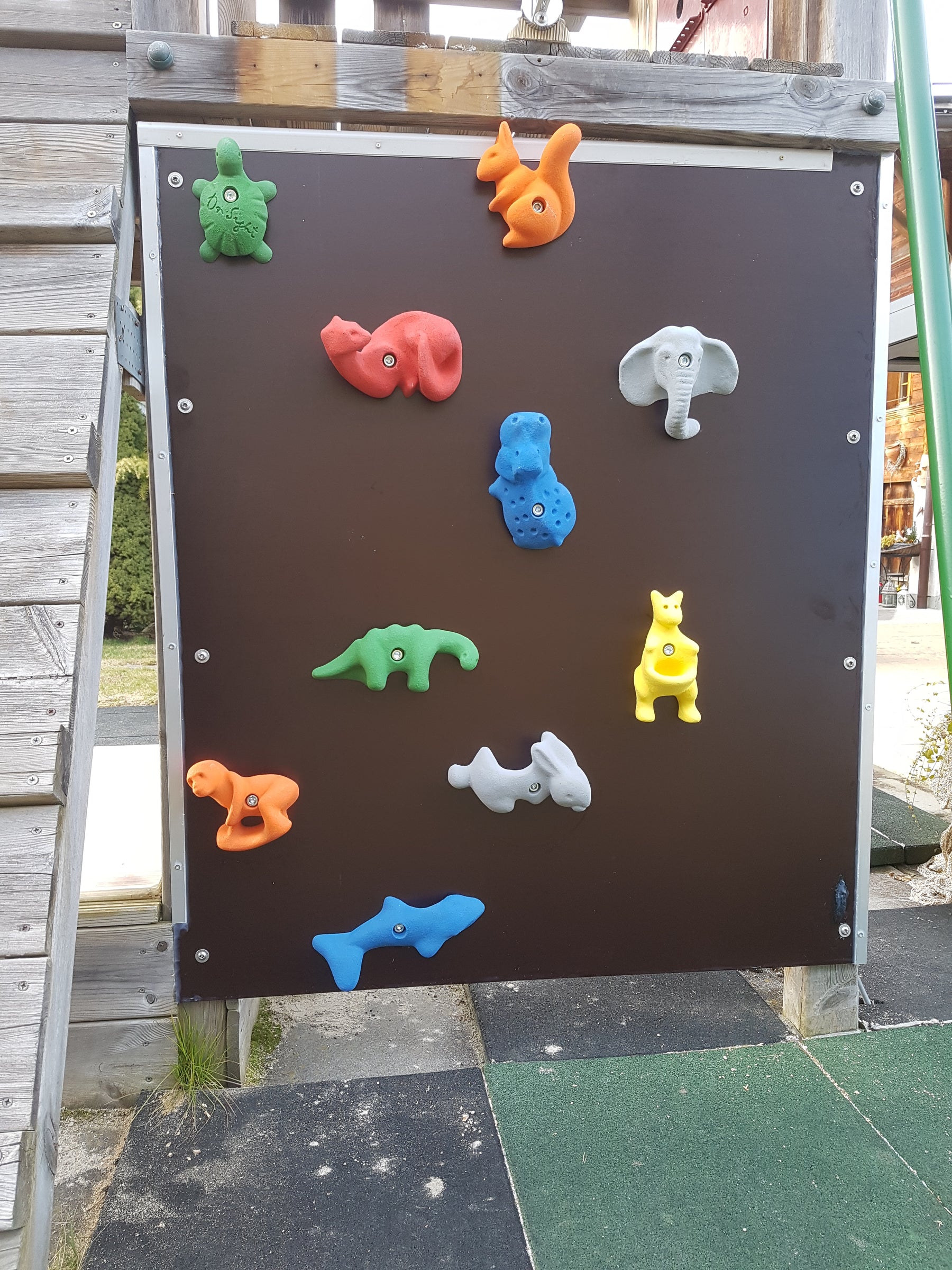 Kinder Aussen-Kletterwand - 3 m2