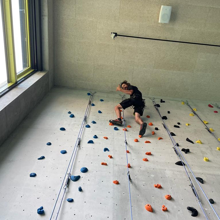 Kletterwand im Collége Courbet - 44 m2